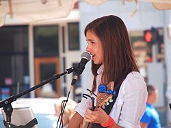 Taylor Fernandez, 2012 Mason Sun Dried Music Fest, Mason, Michigan, 25 August 2012