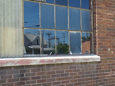 Photo Walk in Charlotte, Michigan, 30 July 2015<BR> Olympus OM-D E-M1 with original model of Olympus 14-150/4-5.6 lens